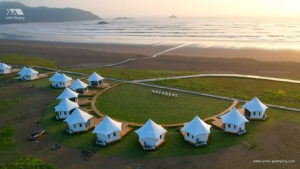 Seafront glamping tent houses Hotel