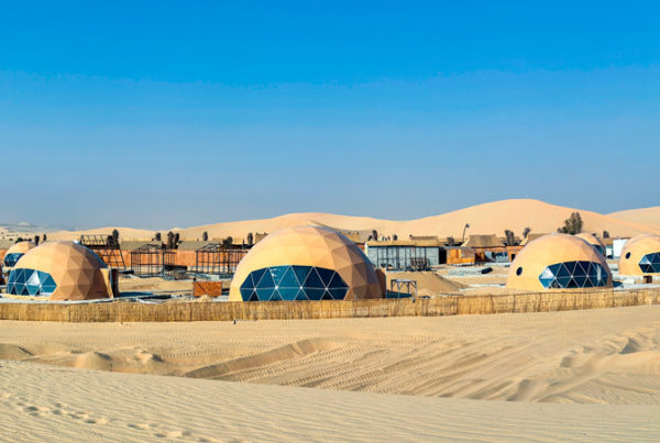 10 Glamping Domes, 10 Days, Desert luxury glamping Awaits
